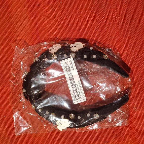 Black Headband with Ghost and Pearl Accents - Picture 2 of 2